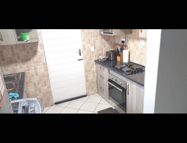 3 BEDROOM HOUSE FOR SALE IN THE ORCHARDS